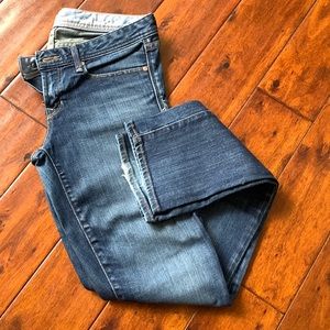 Gap women’s real straight jeans. Size 27/4.